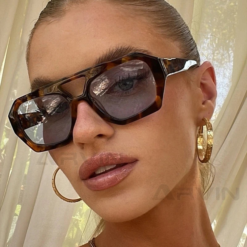 Lunettes De Soleil Carrée Vintage
