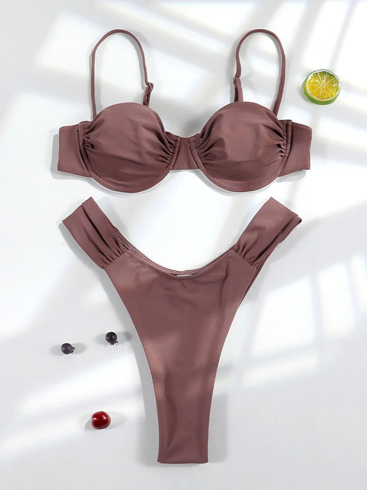 Bikini "HOSTA" Maillot De Bain Brésiliens Echancrés